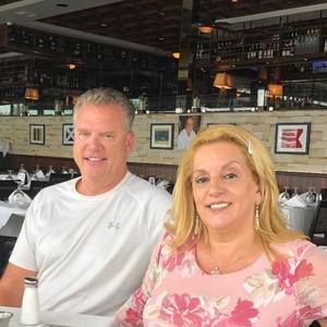 Meet your Posher, Liliana margarita